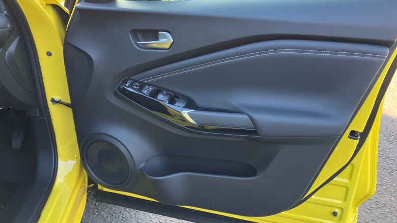 Nissan Juke 1.0 DiG-T Tekna 5dr Petrol Hatchback